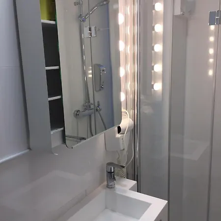 Apartamento Apartments-oilan11 - Estudios En Primera Linea De Playa Pedregalejo